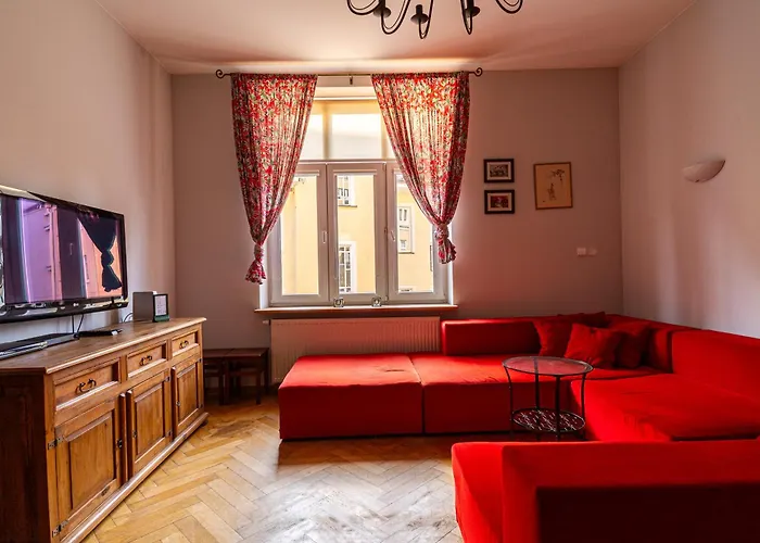 Red Apartment Czyżewskiego by Grand Apartments